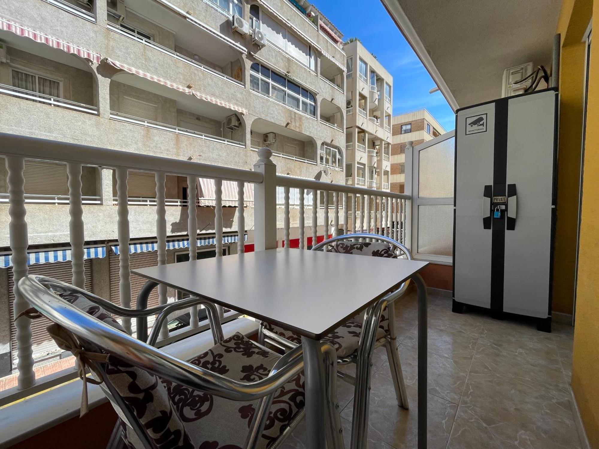 Superior La Playa! 3 Bedrooms! 2 Baths! Air Condition! Side Sea View! تورّيفيِخا المظهر الخارجي الصورة