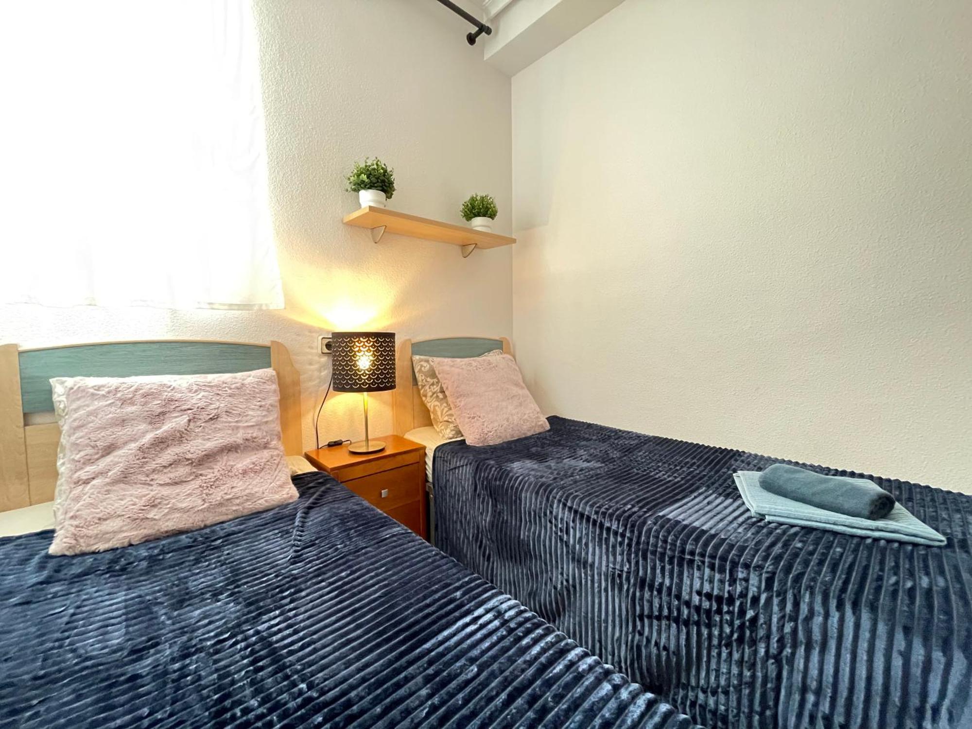 Superior La Playa! 3 Bedrooms! 2 Baths! Air Condition! Side Sea View! تورّيفيِخا المظهر الخارجي الصورة