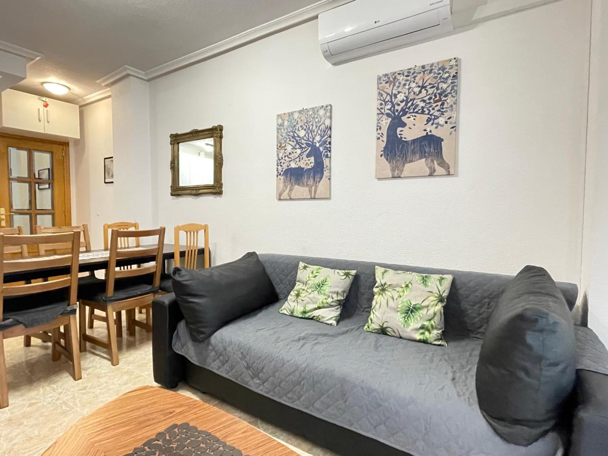 Superior La Playa! 3 Bedrooms! 2 Baths! Air Condition! Side Sea View! تورّيفيِخا المظهر الخارجي الصورة